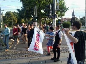 Die PARTEI weist den rechten Weg in die Spaßzone der Neustadt