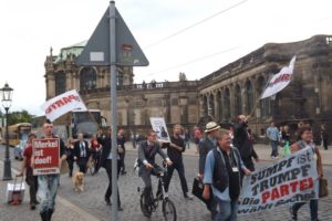 Mehr Hunde im Zwinger!